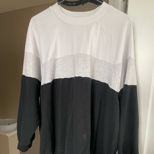 American Eagle sweater | Size Large